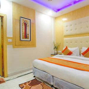 Hotel Karlo Kastle - Paharganj - New Delhi